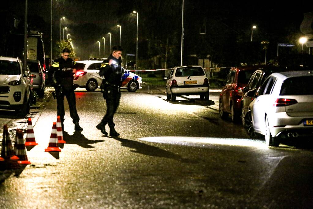 Auto beschoten, geen gewonden