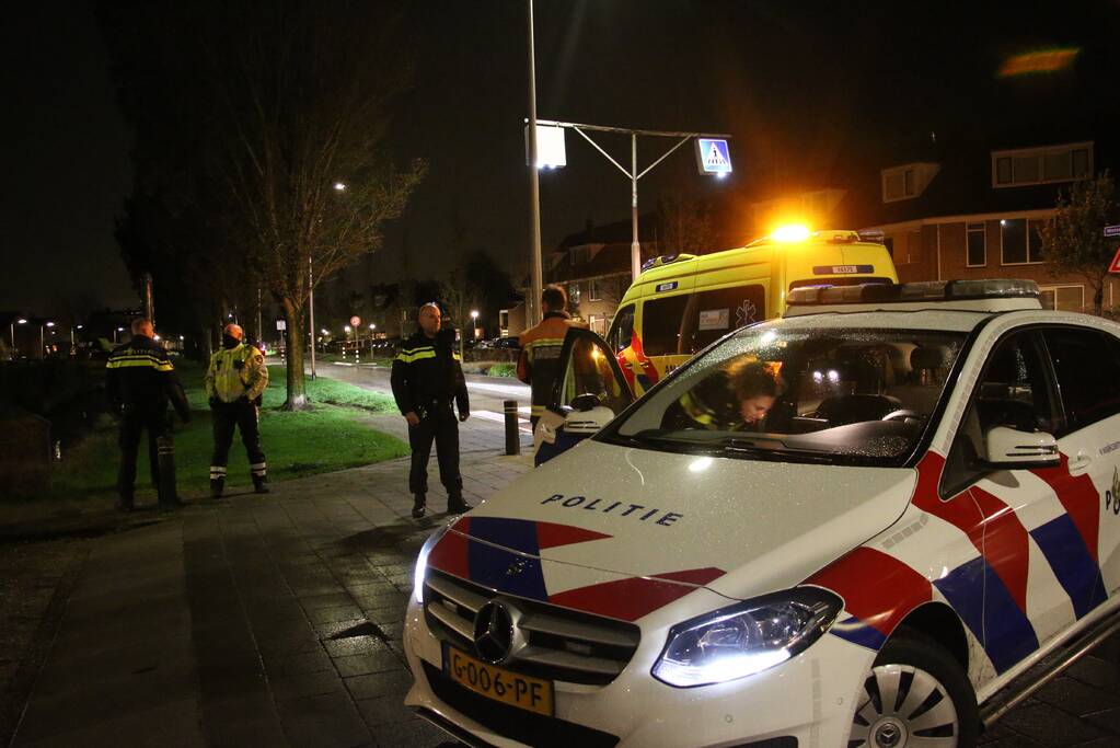 Twee gewonden bij aanrijding tussen fiets en scooter
