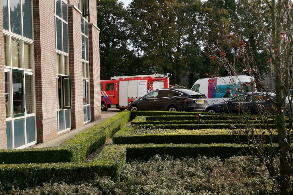 Bedrijfspand Johannus Orgelbouw ontruimd na vreemde lucht