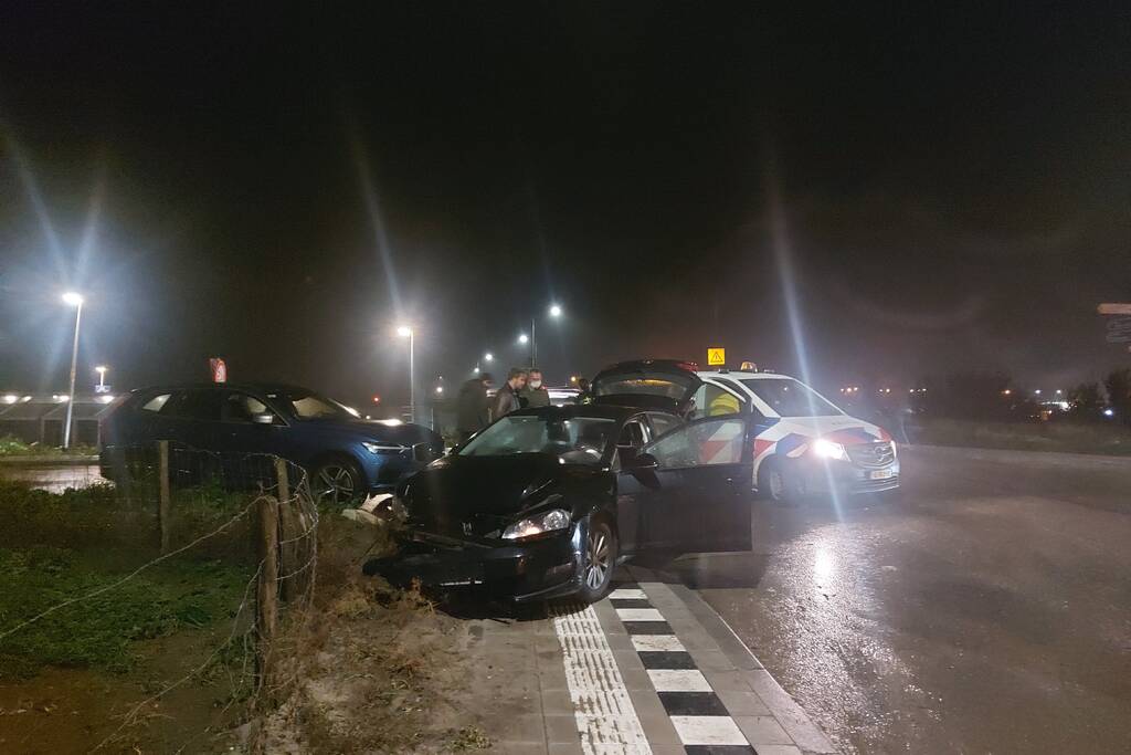 Twee voertuigen betrokken bij botsing