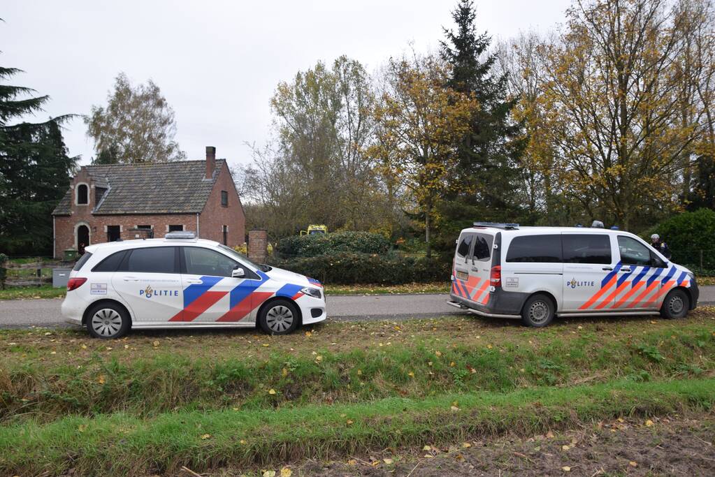 Man verwondt zichzelf met luchtbuks