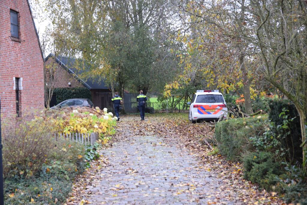 Man verwondt zichzelf met luchtbuks