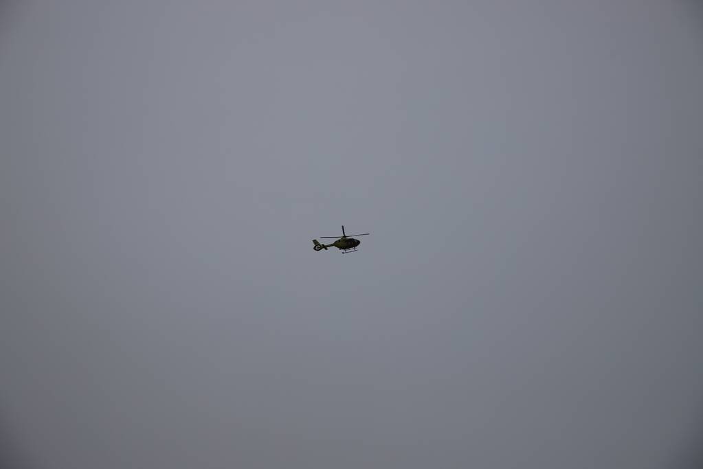 Traumahelikopter landt voor ongeval in huis