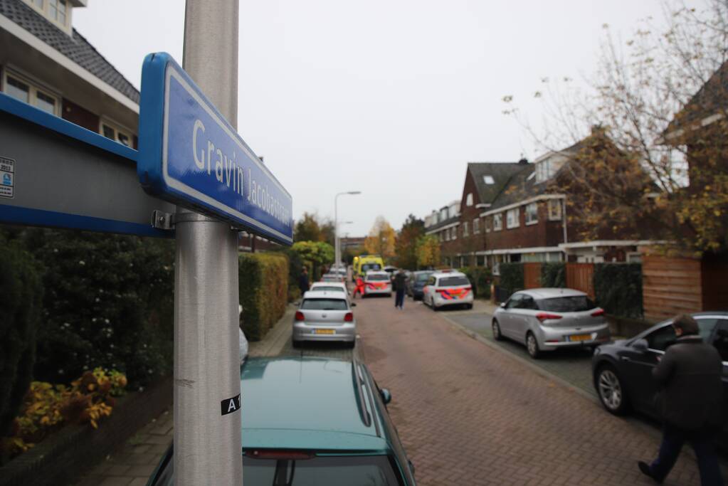 Traumahelikopter landt voor ongeval in huis