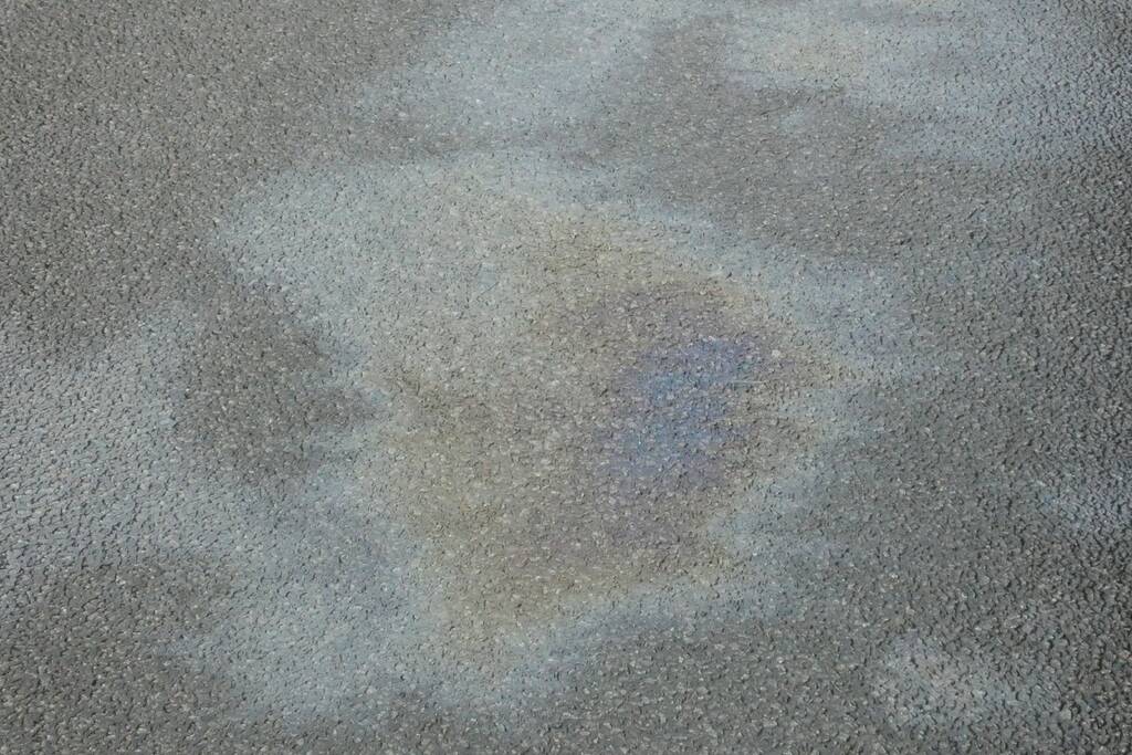 Drie auto's betrokken bij kop-staart aanrijding