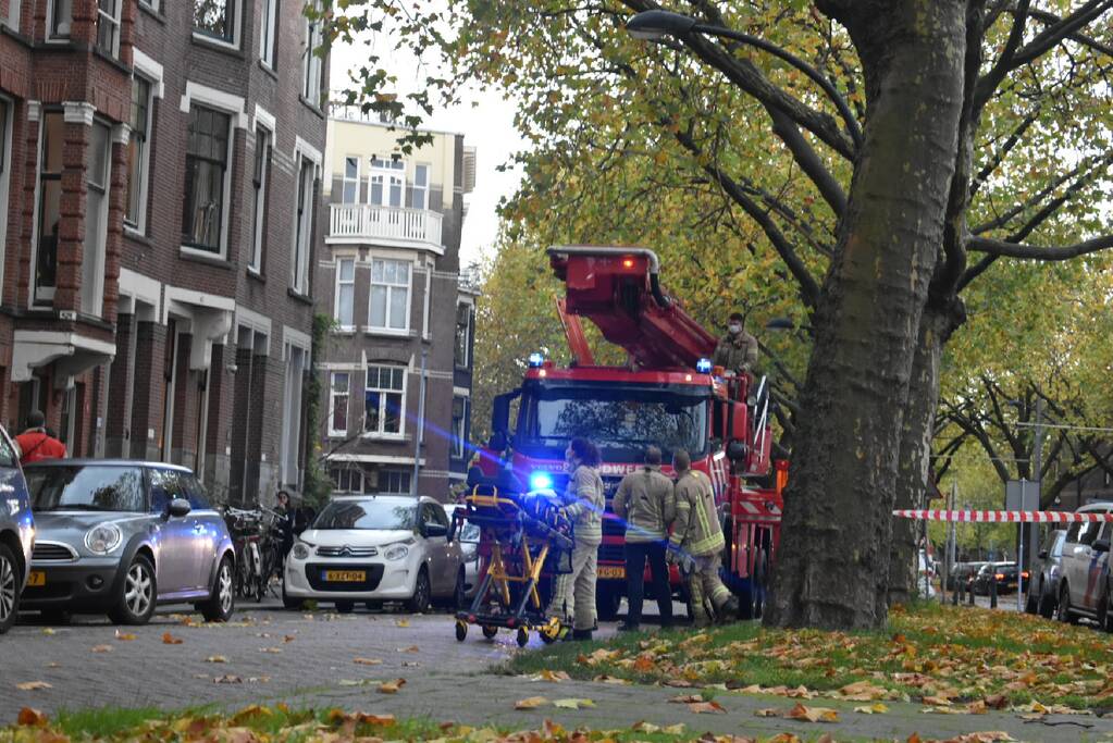 Bekende Nederlander Fred van Leer gewond uit woning gehaald
