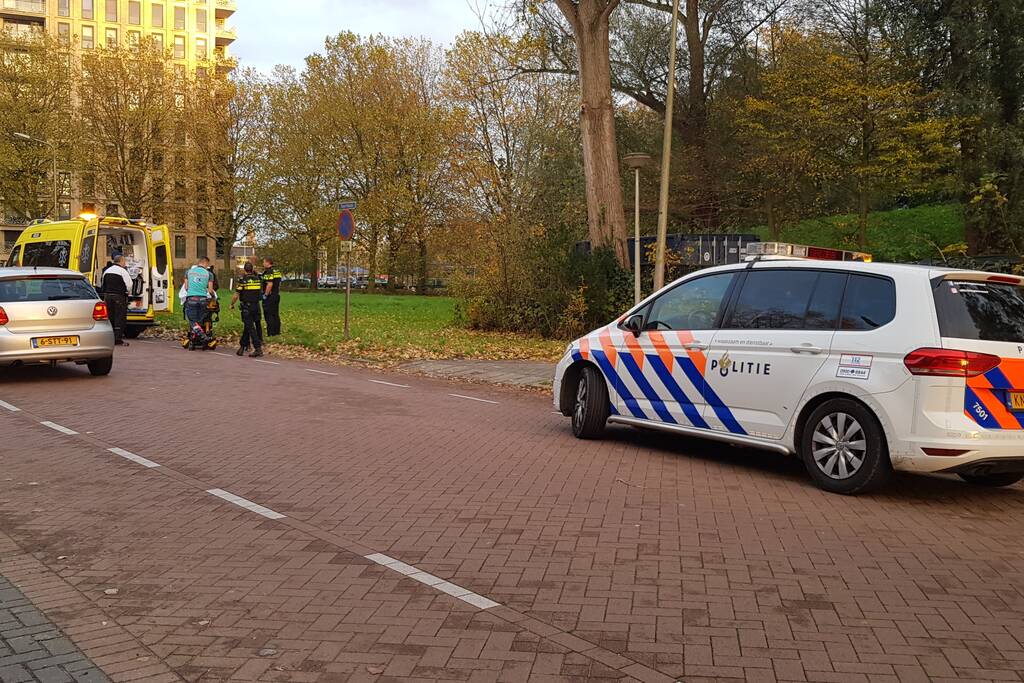 Meisje gewond na val met scooter