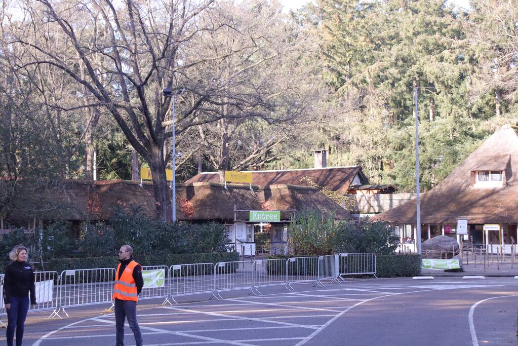 DierenPark Amersfoort ontruimd na gevaarlijke ontsnapping