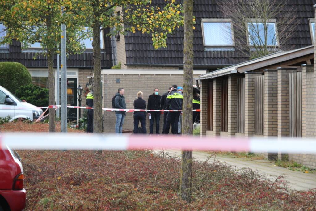 Overleden persoon aangetroffen in woning
