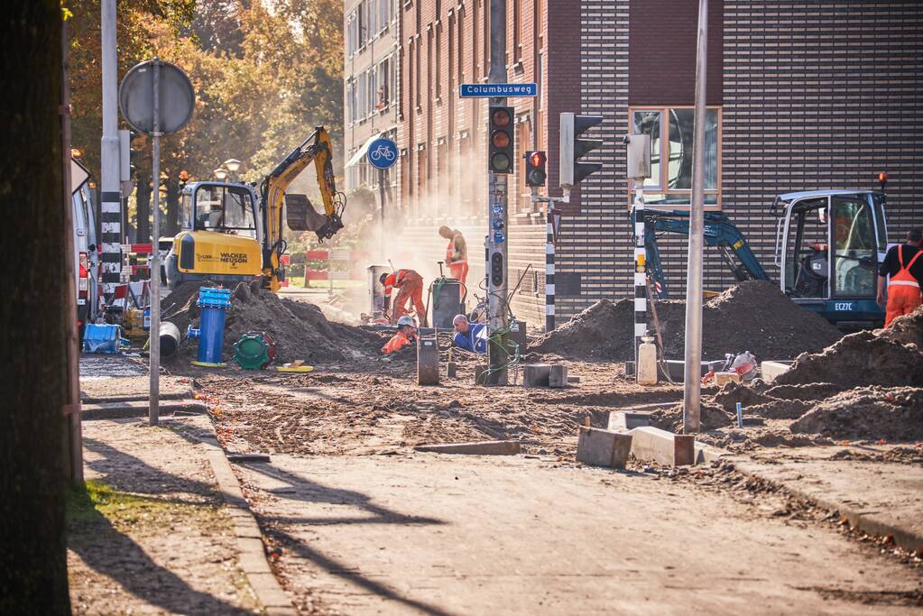 Waterleiding geraakt bij graafwerkzaamheden in Kruiskamp