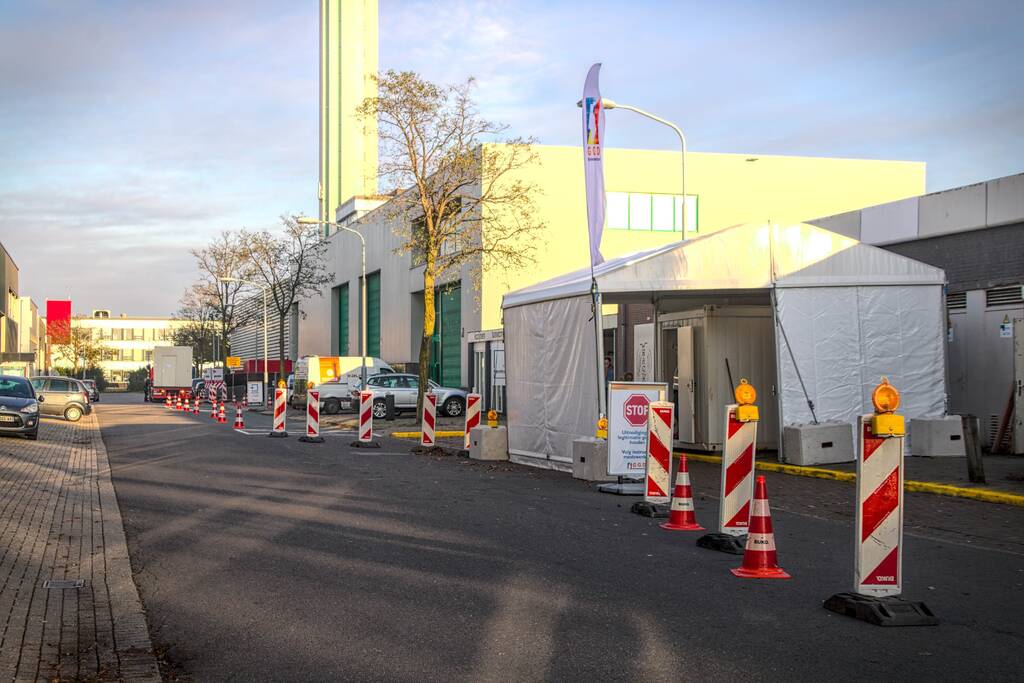 GGD Kennemerland heeft nieuwe coronateststraat geopend in de Waarderpolder