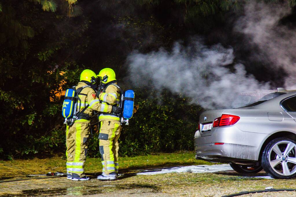 Auto verwoest door brand