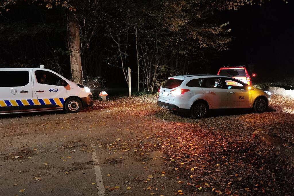 Persoon gewond na aanrijding op het spoor