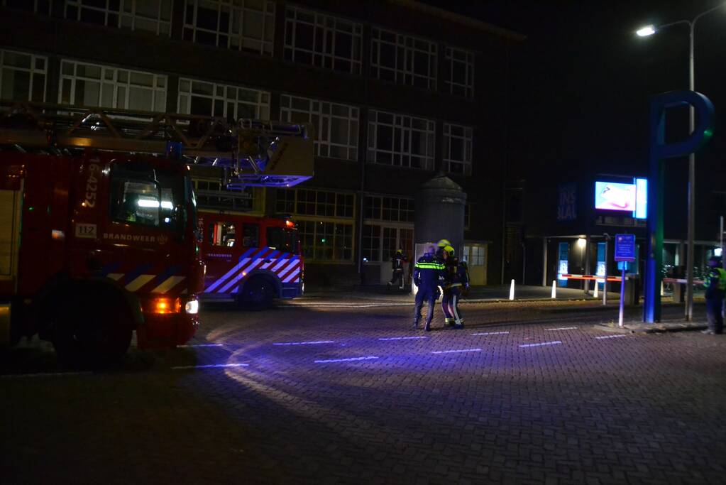 Felle brand in oud pand