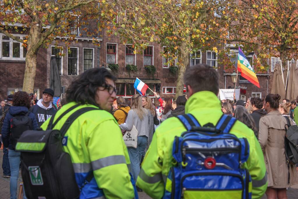 Demonstratie voor de vrijheid bij Onze Lieve Vrouwetoren