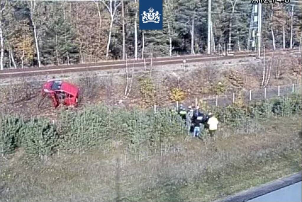 Voertuig arrestatieteam betrokken bij ongeval op snelweg