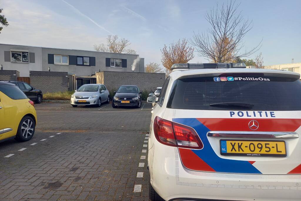 Woning beschoten, politie doet onderzoek