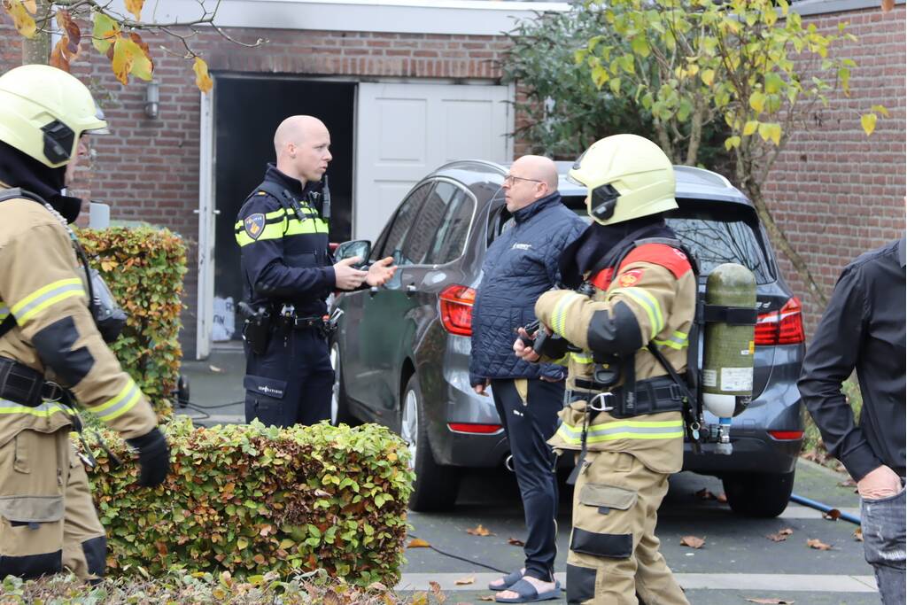 Grote schade na brand in garagebox