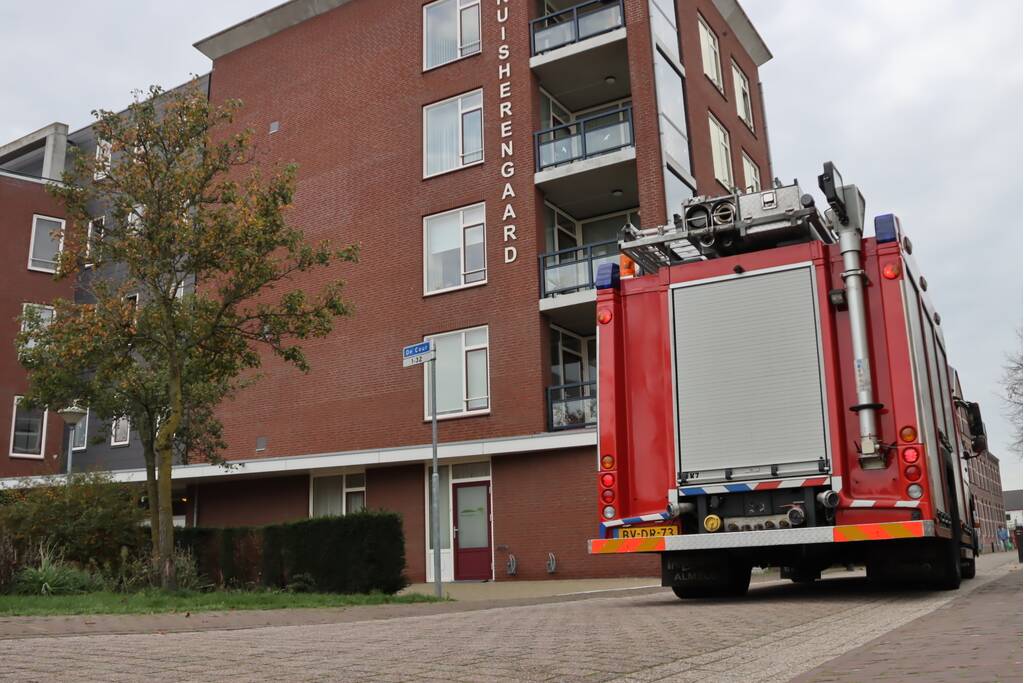 Rookontwikkeling na verbrande worstenbroodje