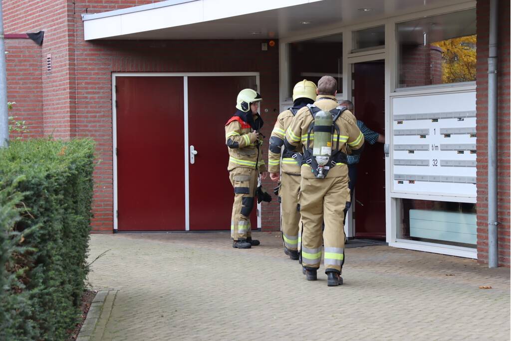 Rookontwikkeling na verbrande worstenbroodje
