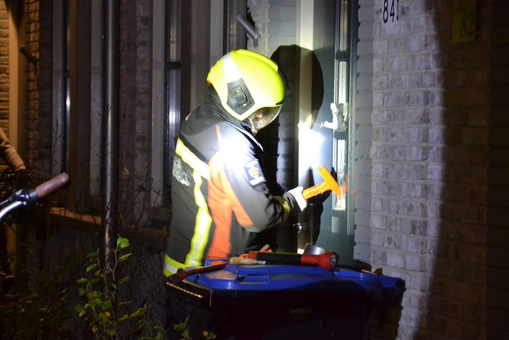 Bewoner buitengesloten van woning