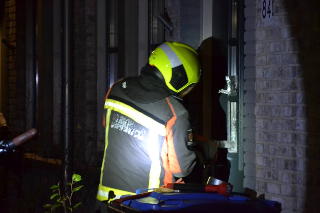 Bewoner buitengesloten van woning