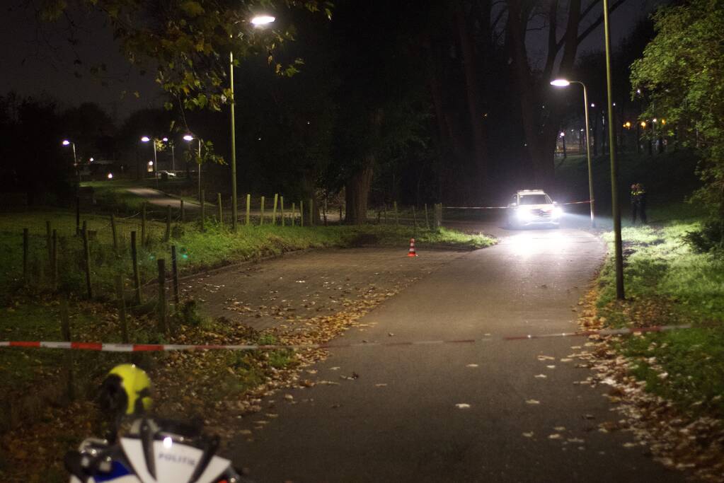 Politie doet onderzoek naar melding van steekpartij