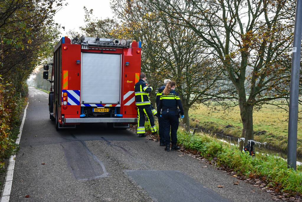 Zoekactie bij sloot na aantreffen van fiets