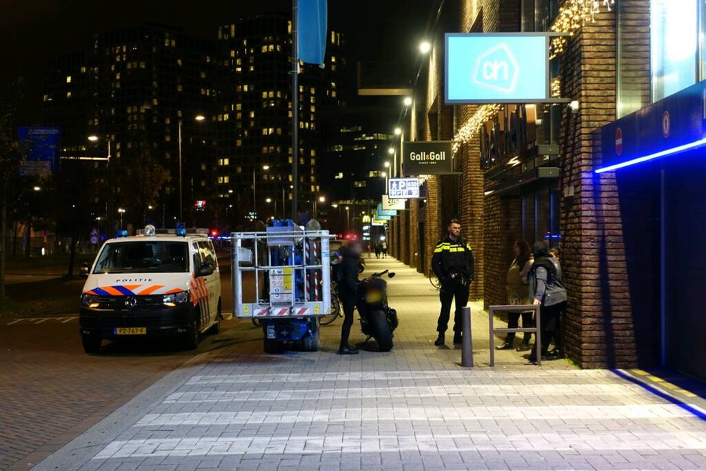 Overval op supermarkt Albert Heijn, daders gevlucht