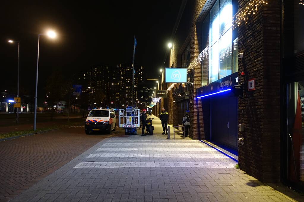 Overval op supermarkt Albert Heijn, daders gevlucht