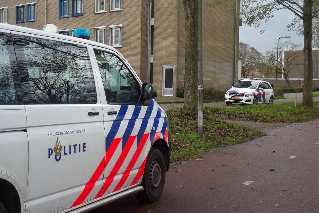 Arrestatieteam haalt man met verward gedrag uit woning