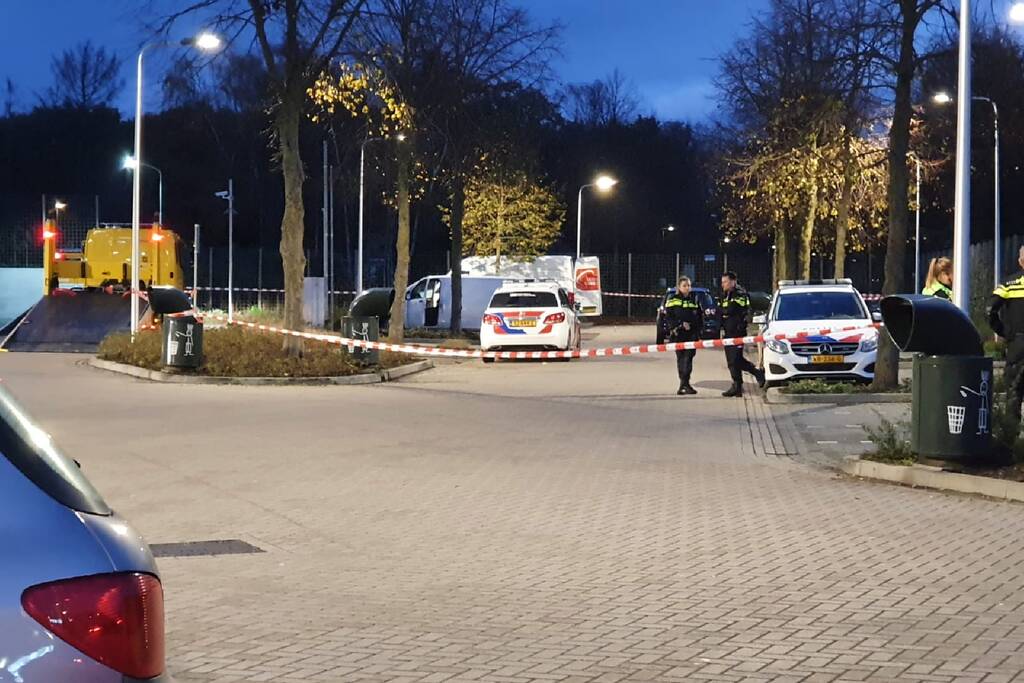 Politie lost waarschuwingsschot bij aanhoudingen