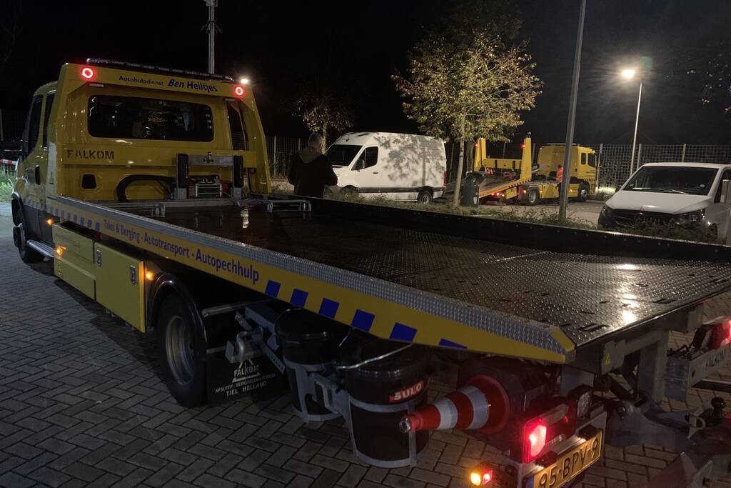 Politie lost waarschuwingsschot bij aanhoudingen