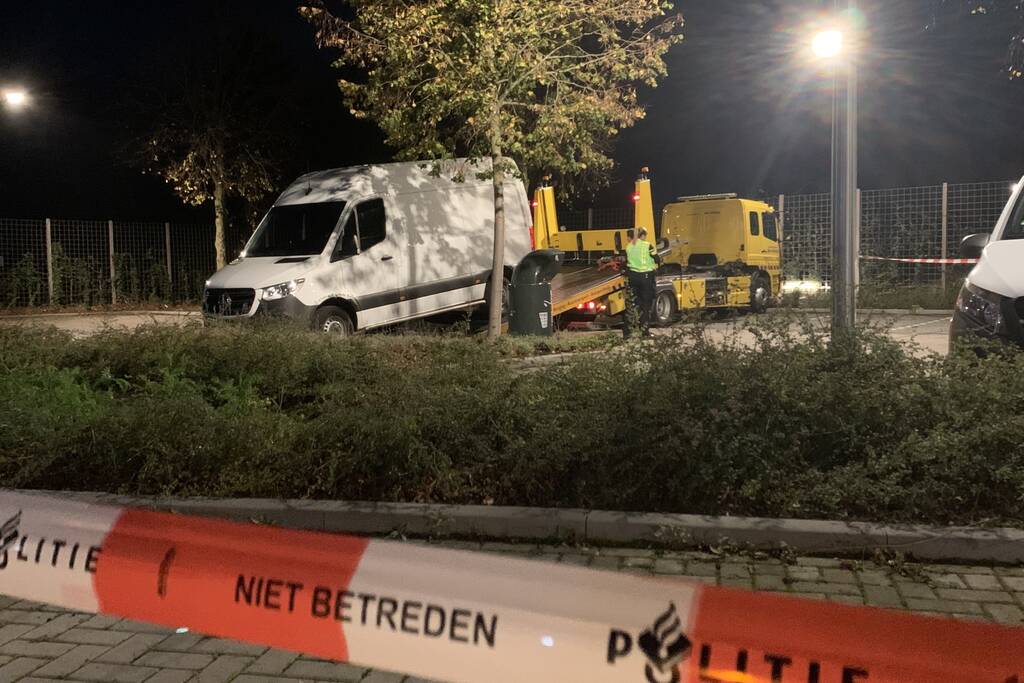 Politie lost waarschuwingsschot bij aanhoudingen