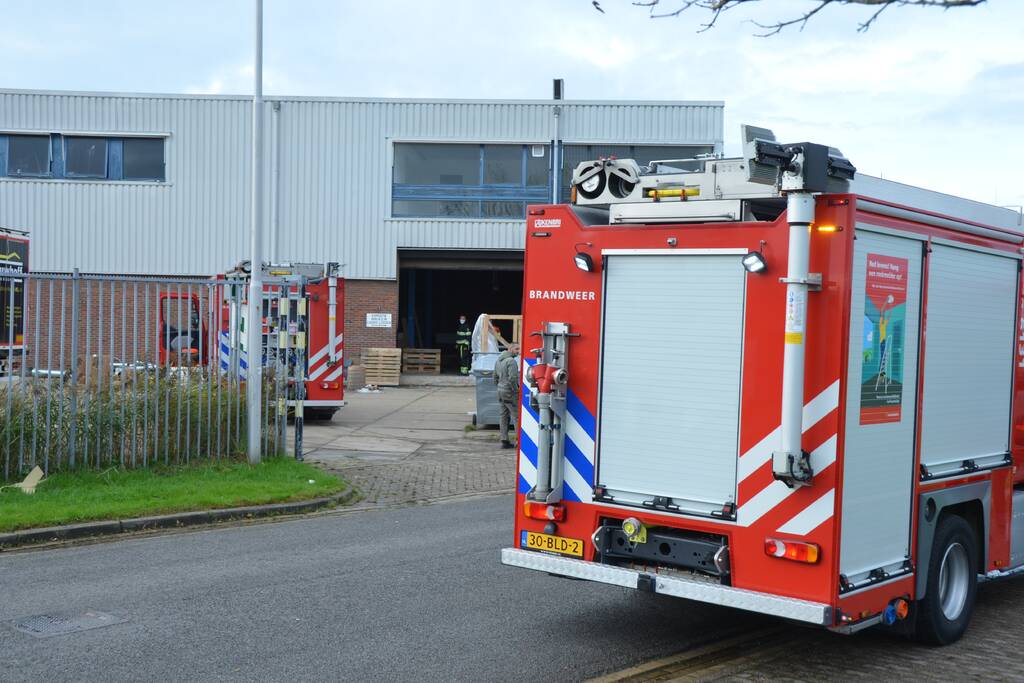 Brand in loods van Meubelhal