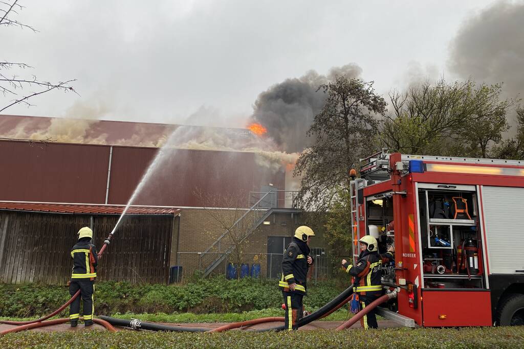 Sporthal Optisport De Schelft verwoest door brand
