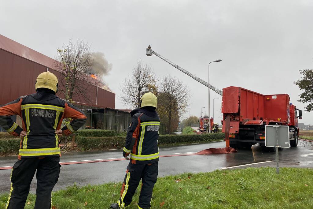 Sporthal Optisport De Schelft verwoest door brand