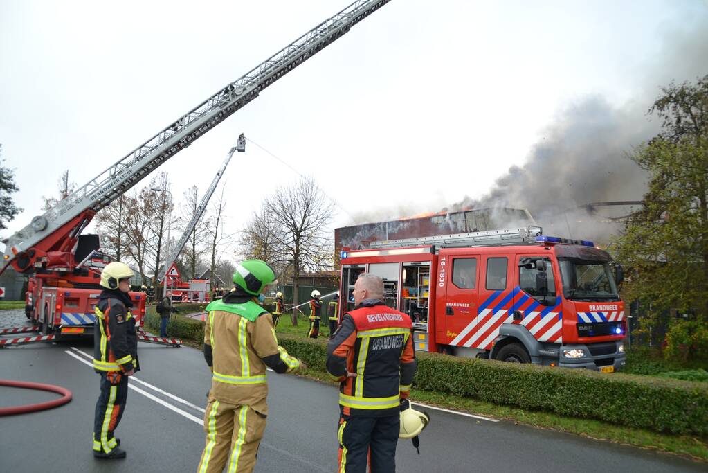 Sporthal Optisport De Schelft verwoest door brand