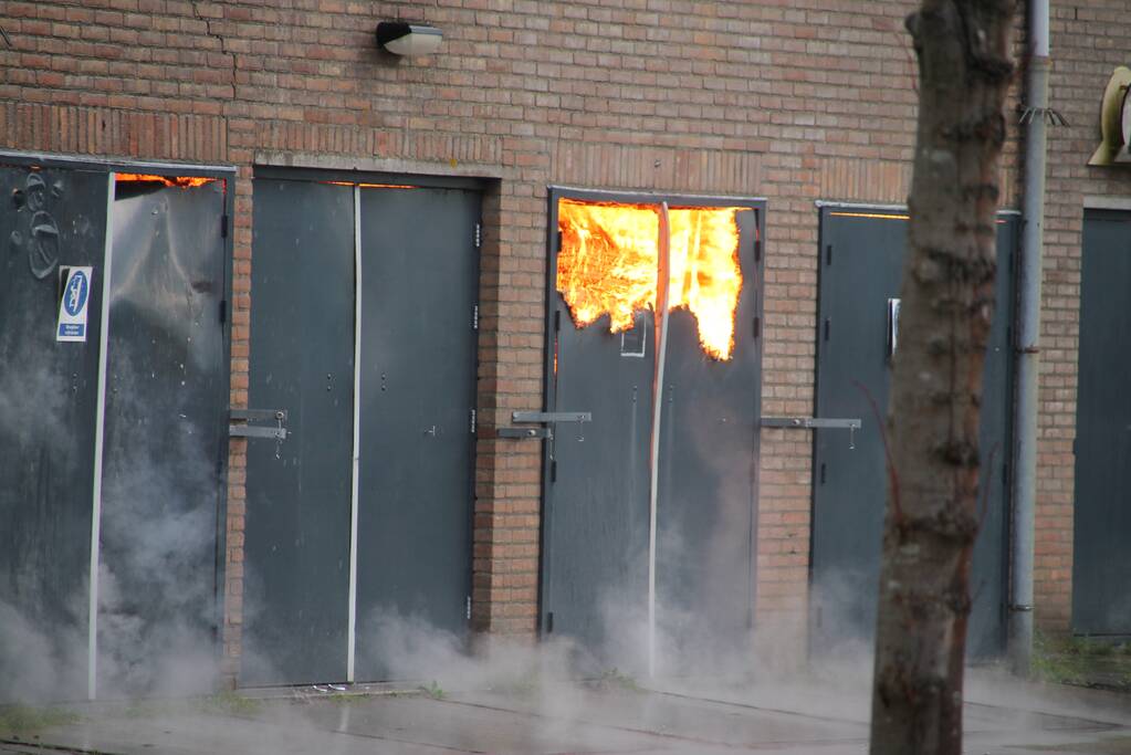 Sporthal Optisport De Schelft verwoest door brand