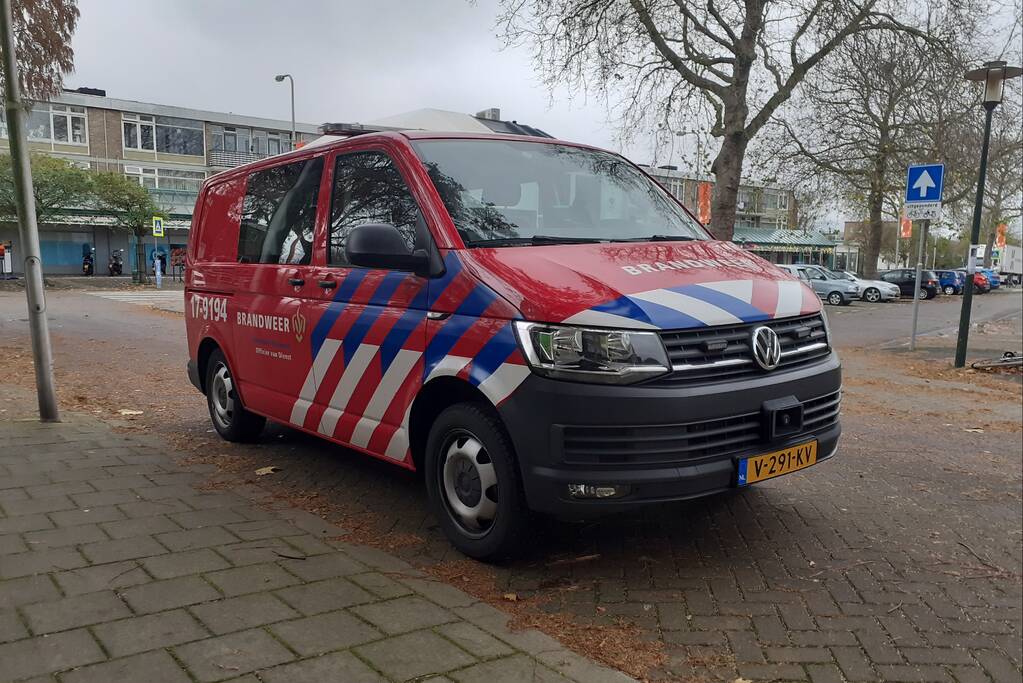 Blokker ontruimd na vreemde lucht