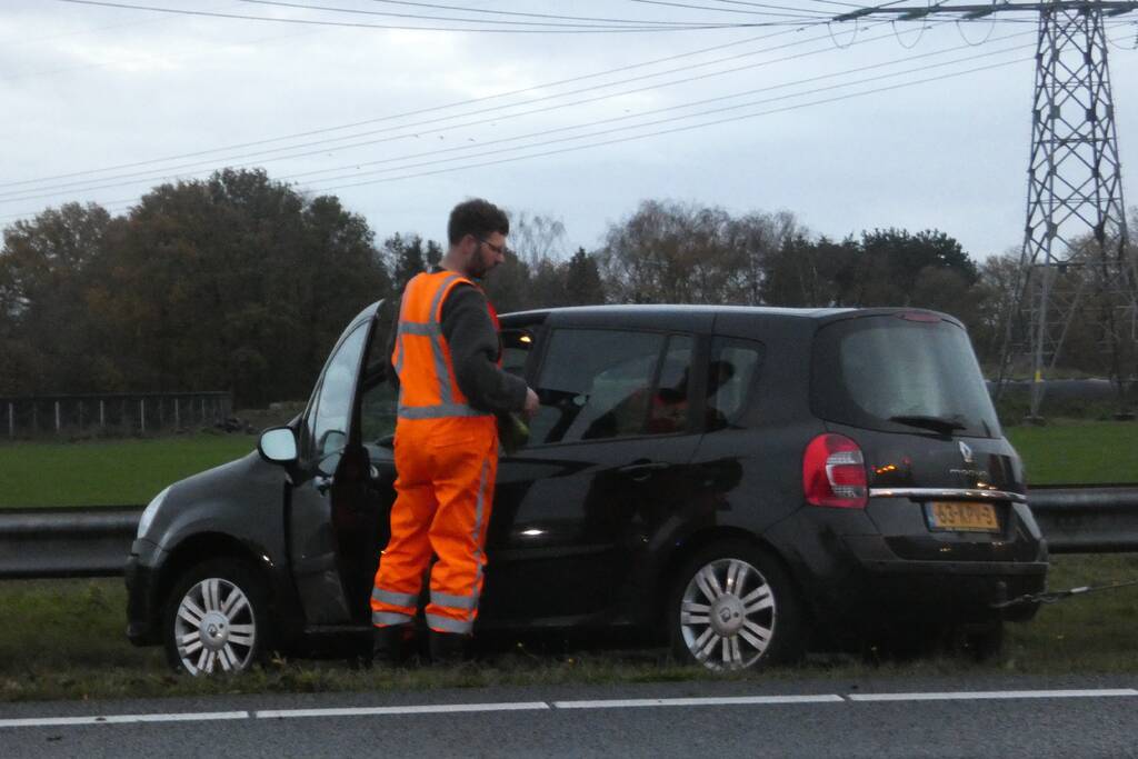 Rijstrook A28 afgesloten door ongeval