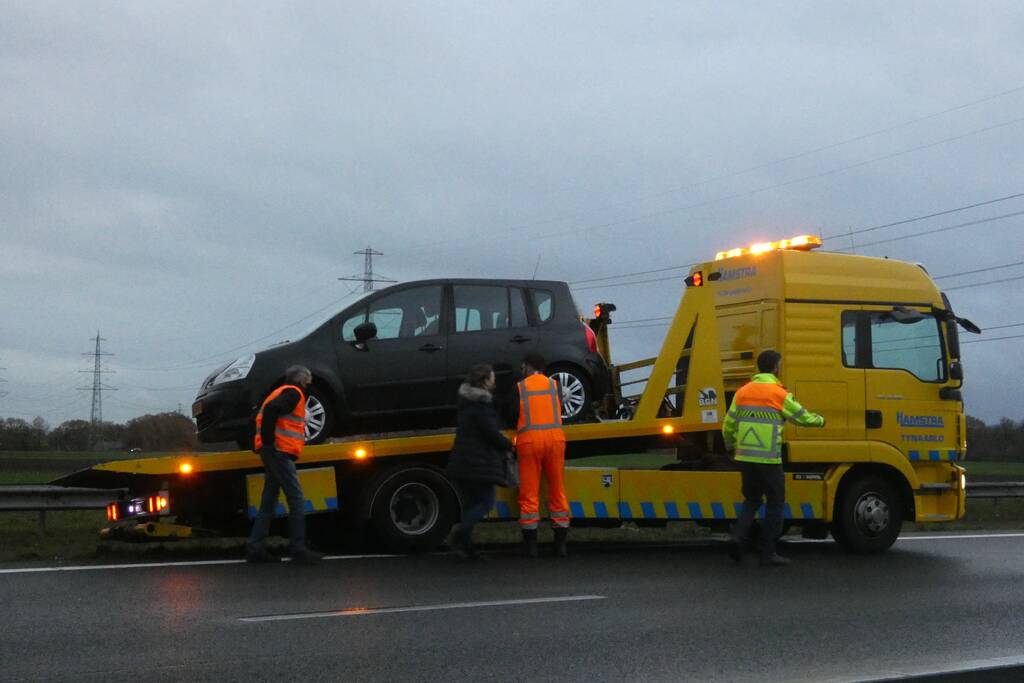 Rijstrook A28 afgesloten door ongeval