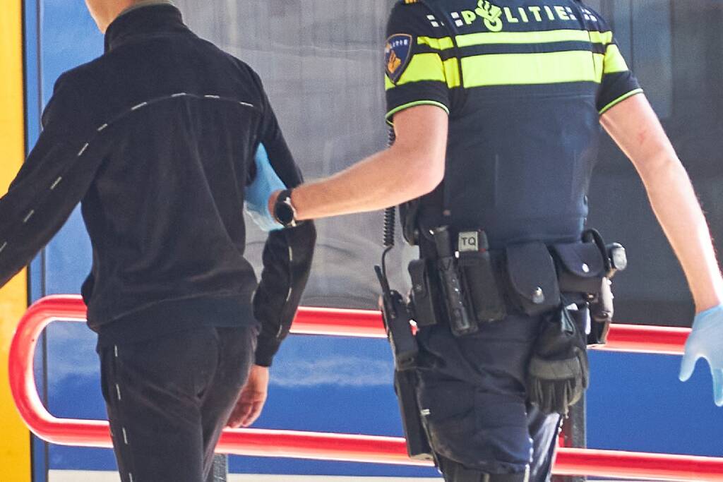 Jongen (16) aangehouden na steekincident