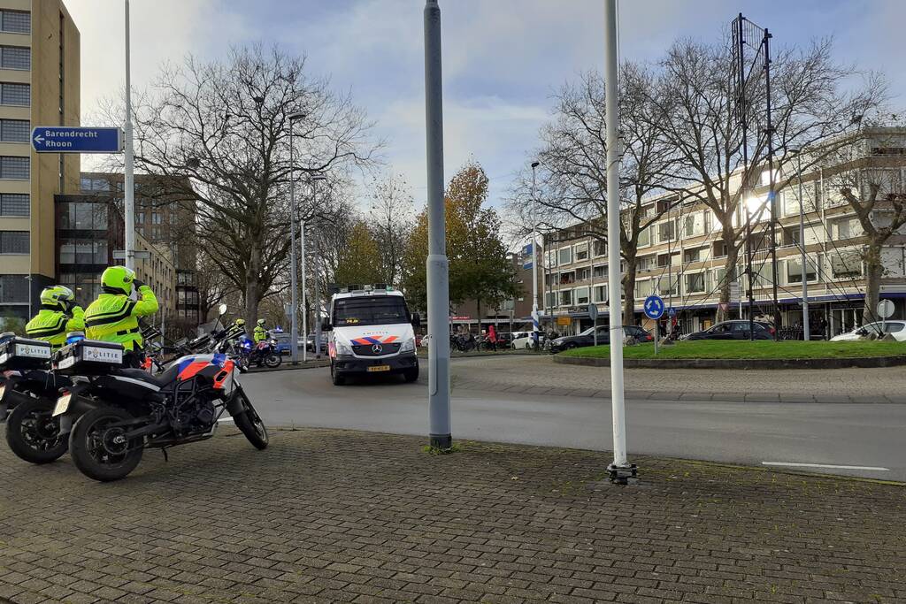 Indrukwekkende rouwstoet voor overleden agent Frank