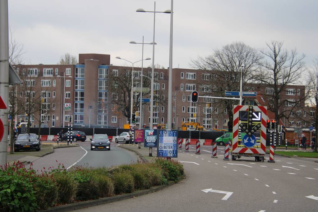 Werkzaamheden verlenging perron voor project Extra Sneltrein