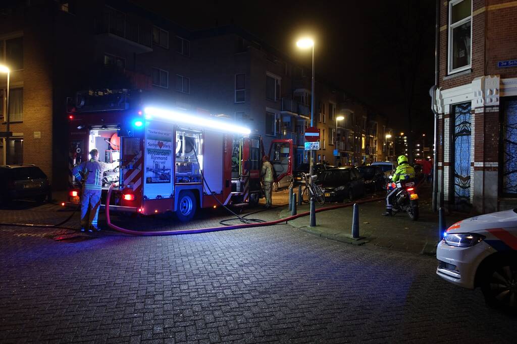 Auto volledig verwoest door brand