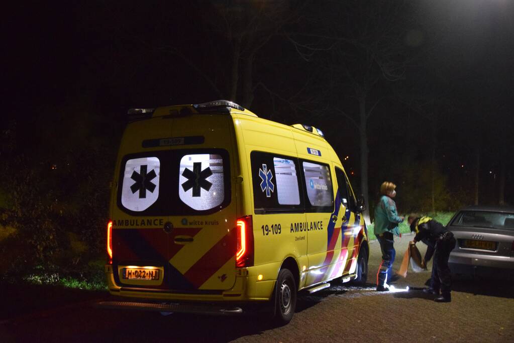 Man gewond na mogelijke steekpartij