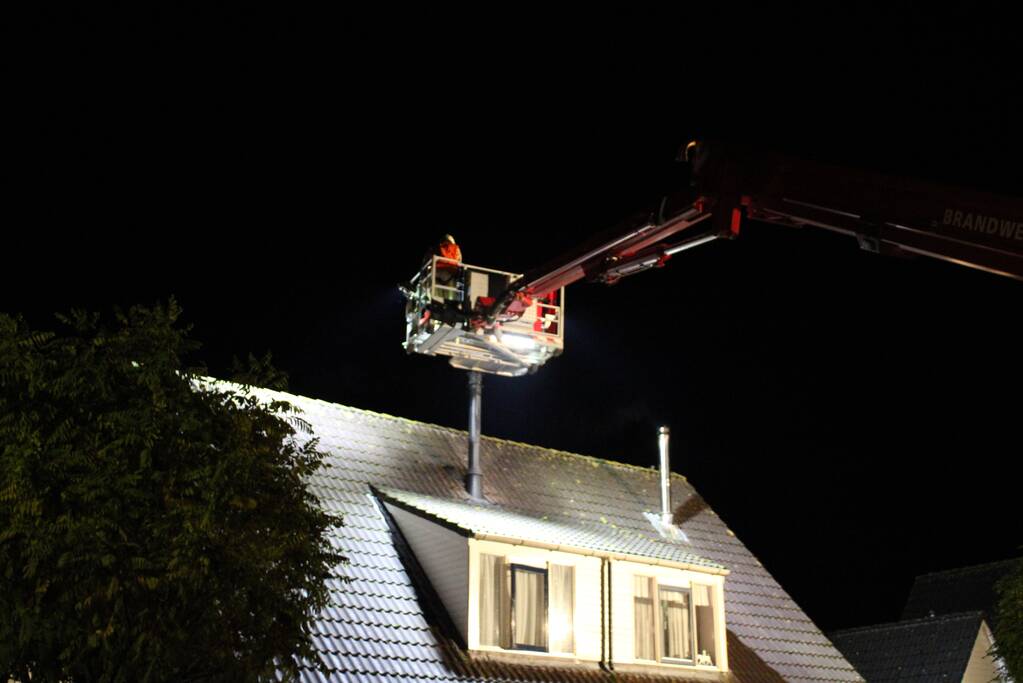 Brand ontstaan in schoorsteen van woning
