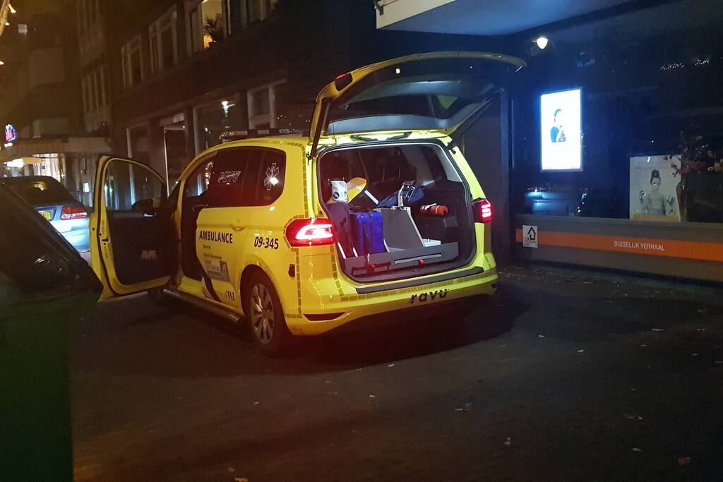 Gewonde bij botsing tussen fiets en scooter