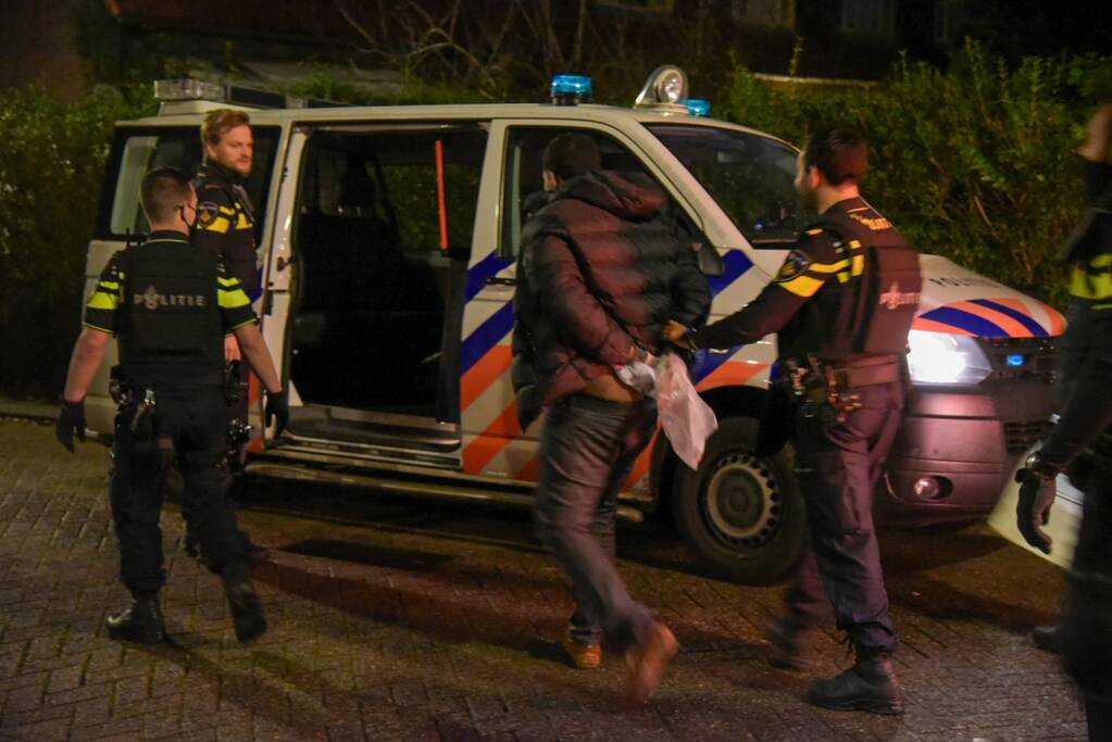Gewonden en aanhoudingen bij overval